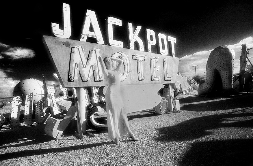 Jackpot Motel